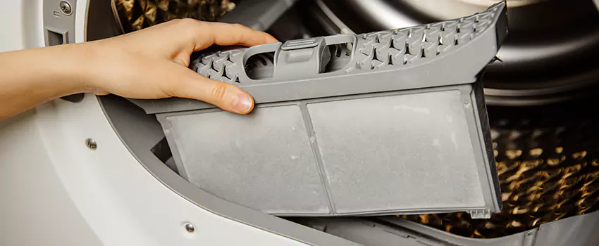 Signs Of A Clogged Dryer Lint Trap in Niagara Falls, New York